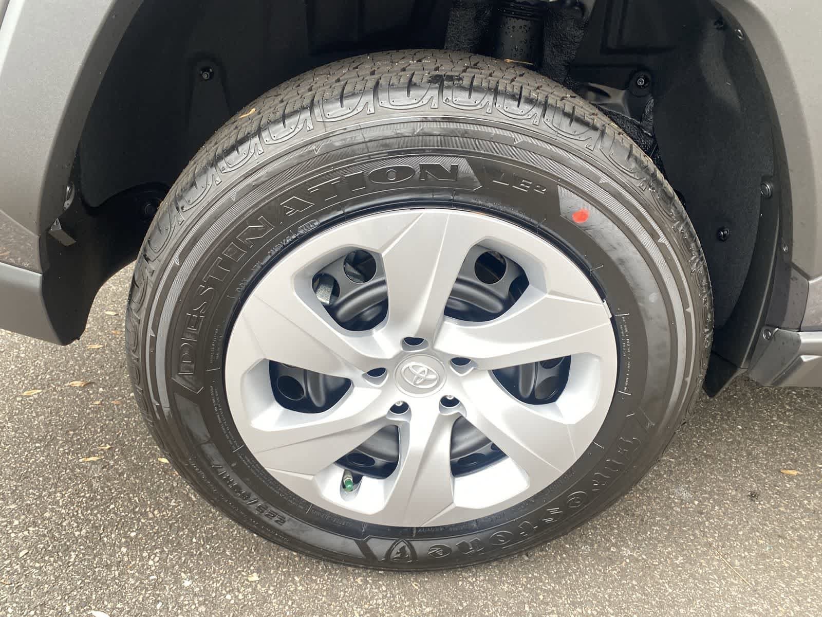 Thumbnail: 2025 Toyota RAV4 - 19