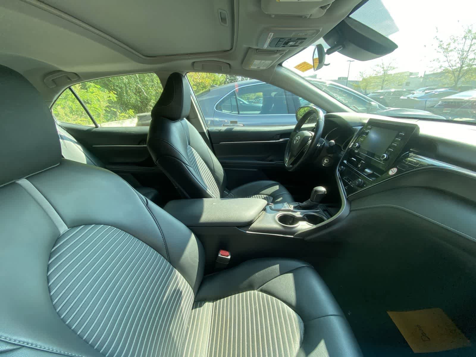 Thumbnail: 2023 Toyota Camry - 6