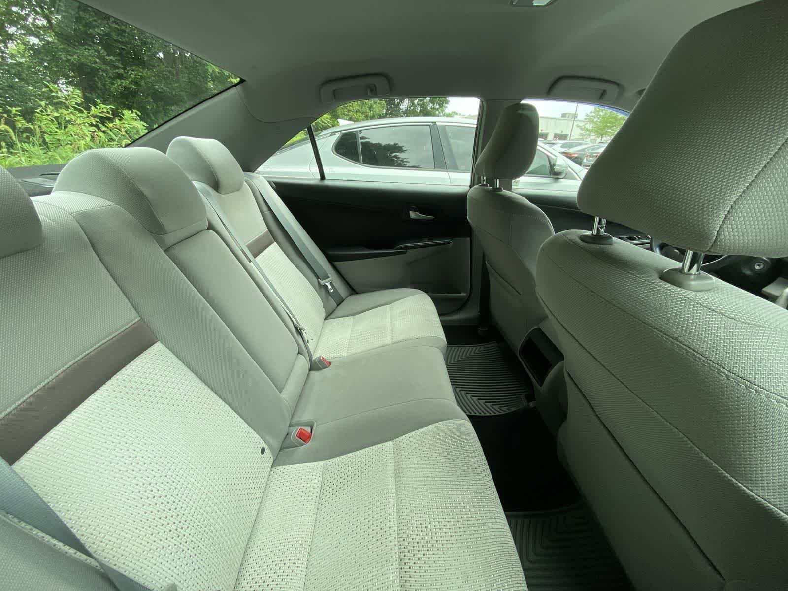 Thumbnail: 2012 Toyota Camry - 6