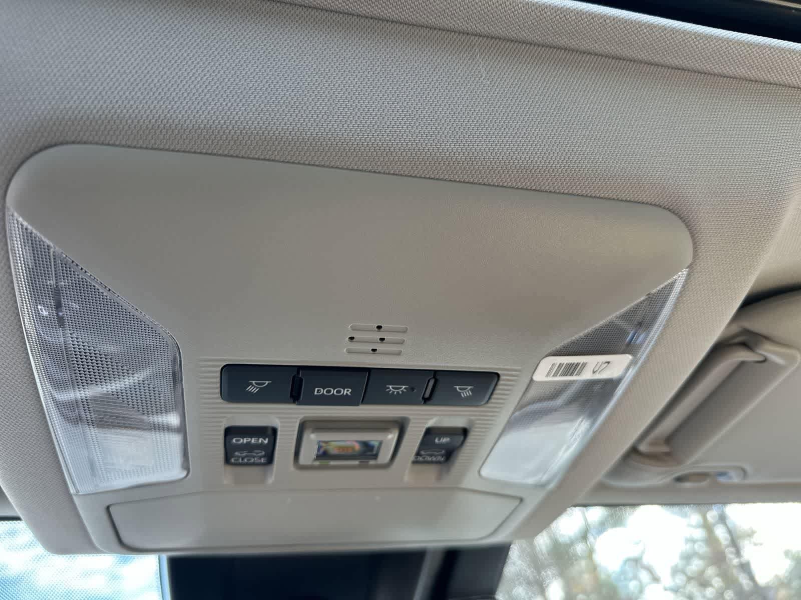 Thumbnail: 2025 Toyota RAV4 - 23