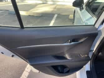 Thumbnail: 2023 Toyota Camry - 17