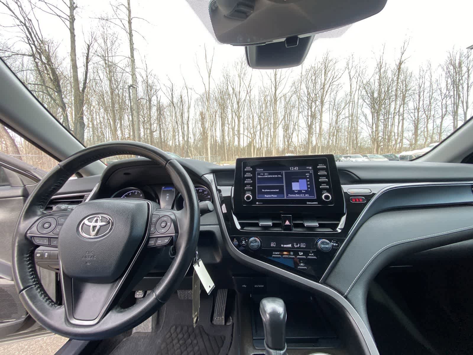 Thumbnail: 2023 Toyota Camry - 23