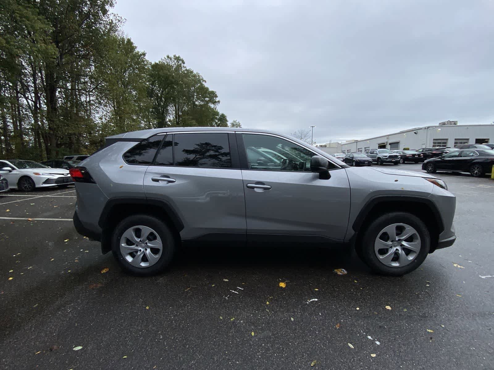 Thumbnail: 2025 Toyota RAV4 - 5