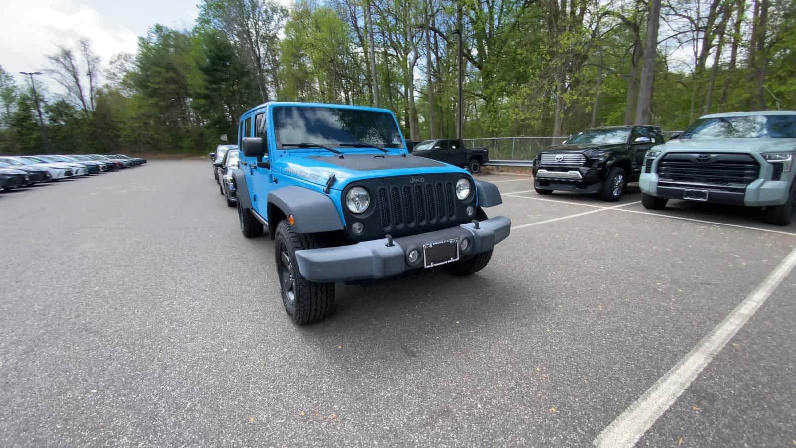 Thumbnail: 2017 Jeep Wrangler - 5