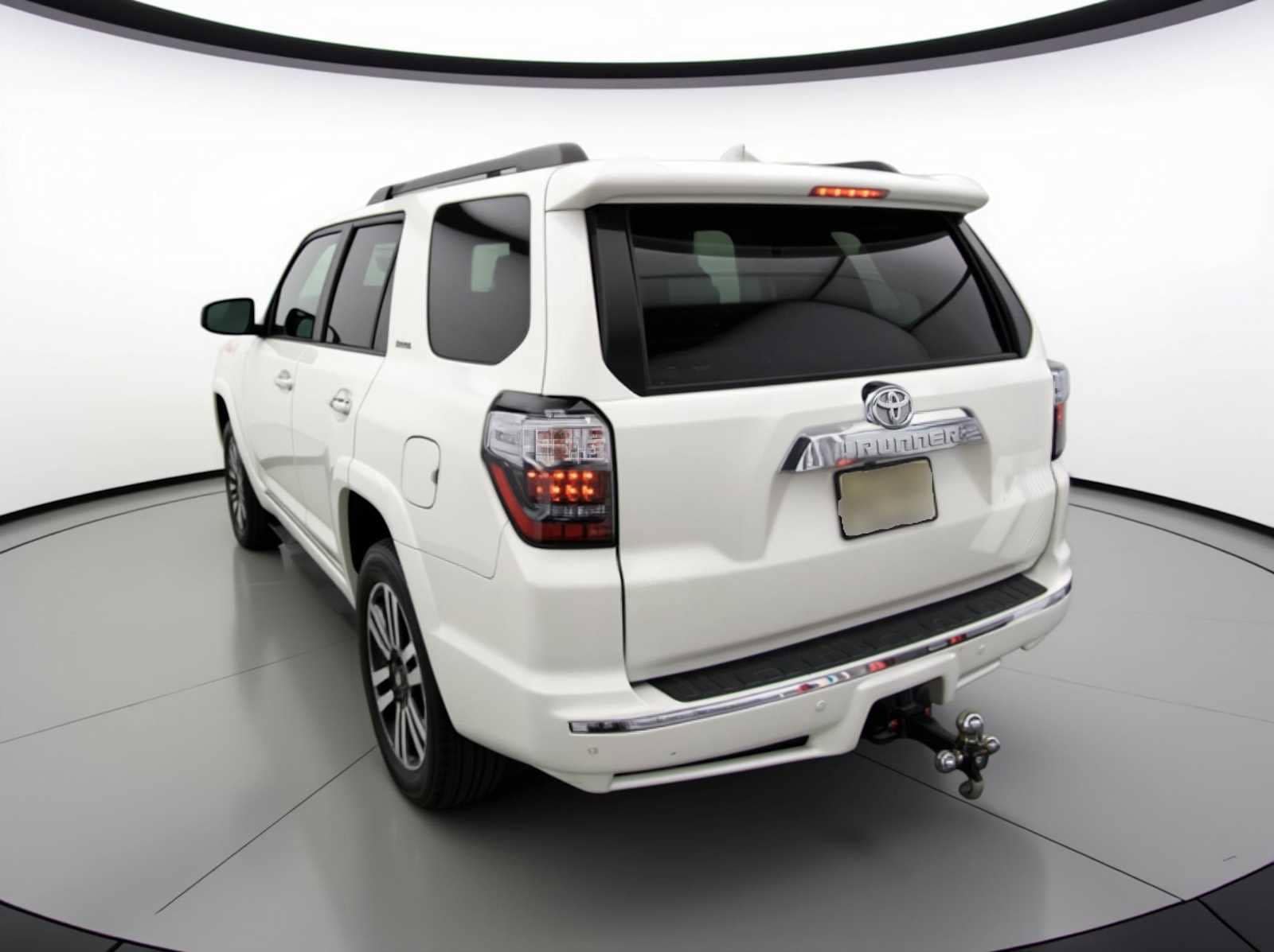 Thumbnail: 2022 Toyota 4Runner - 4