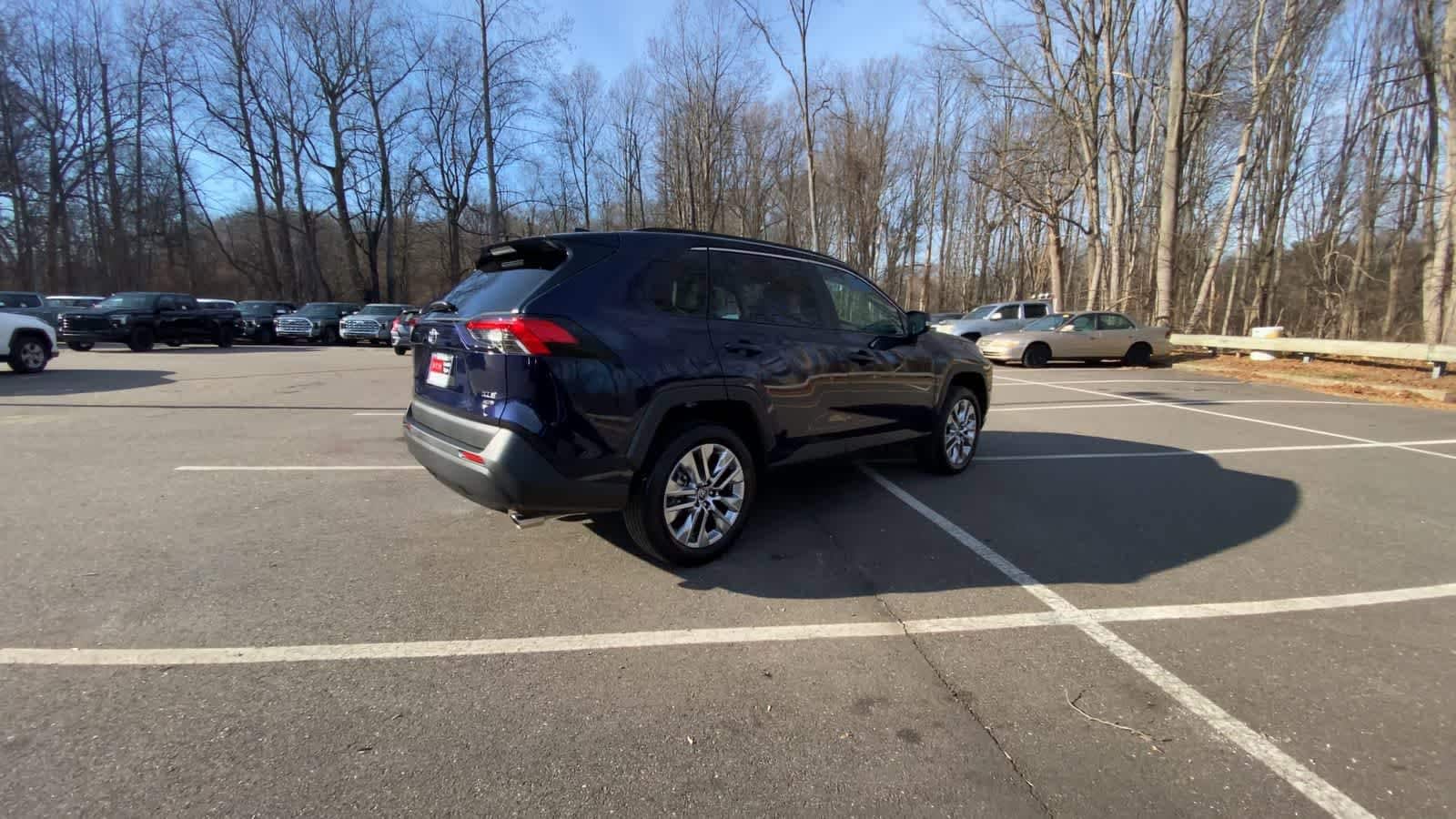 Thumbnail: 2025 Toyota RAV4 - 12