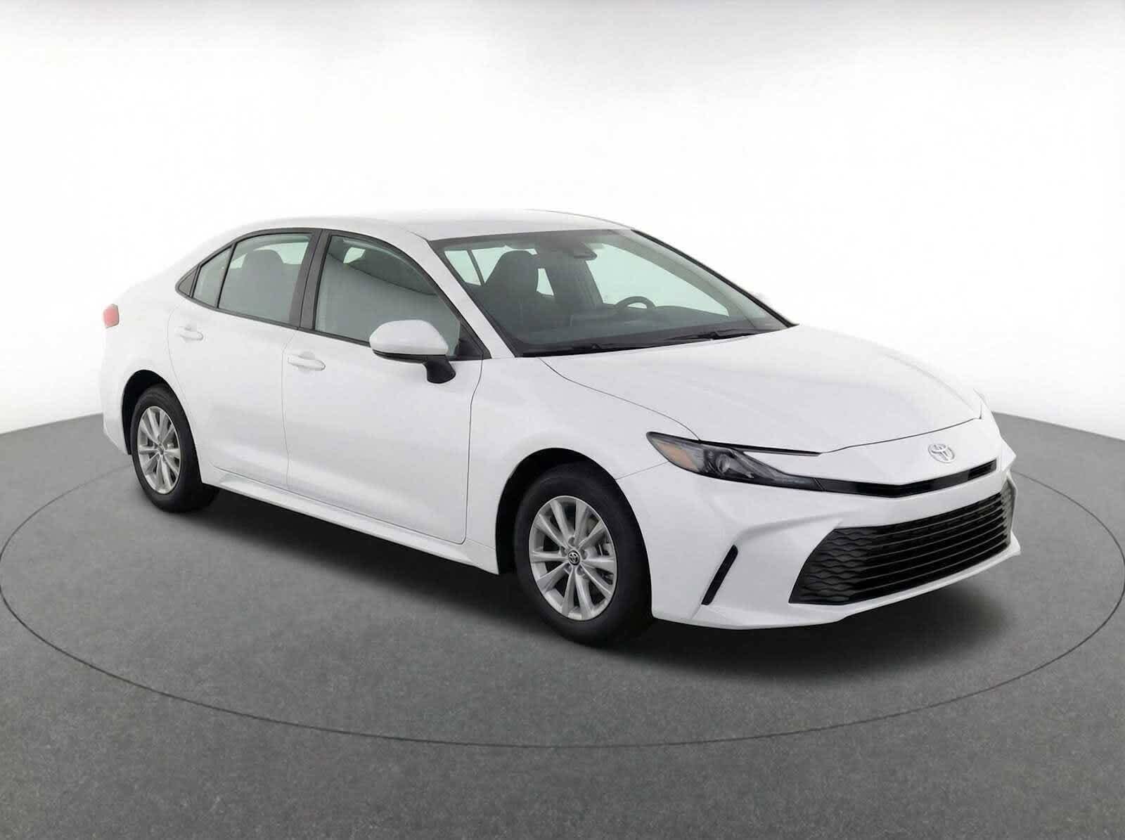 Thumbnail: 2025 Toyota Camry - 3