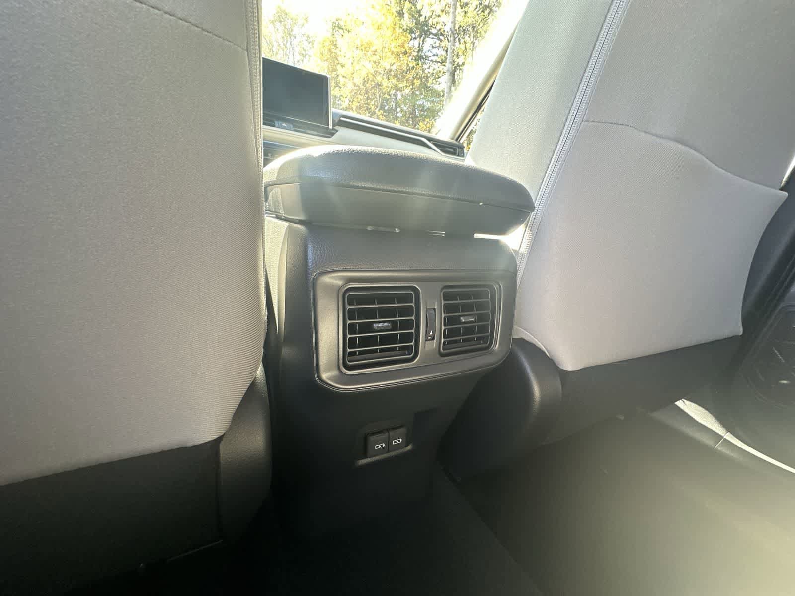 Thumbnail: 2025 Toyota RAV4 - 30