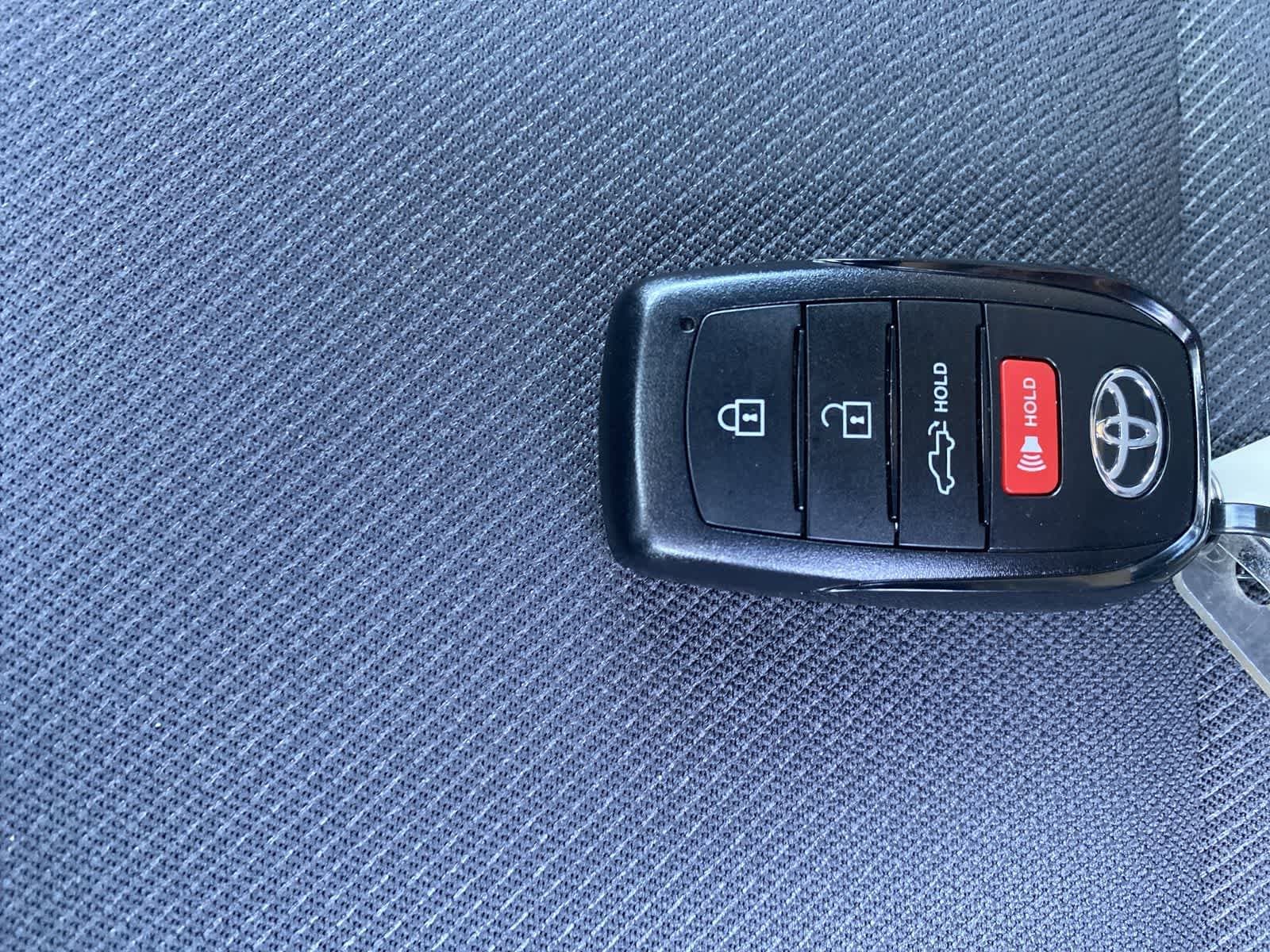 Thumbnail: 2026 Toyota Tundra - 32