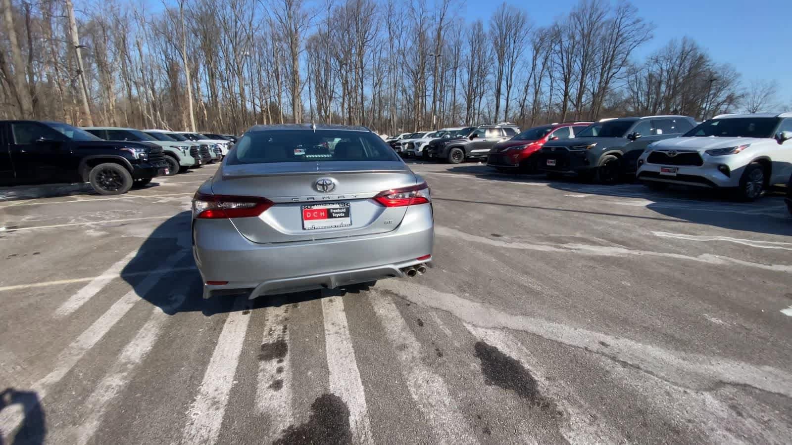 Thumbnail: 2023 Toyota Camry - 12