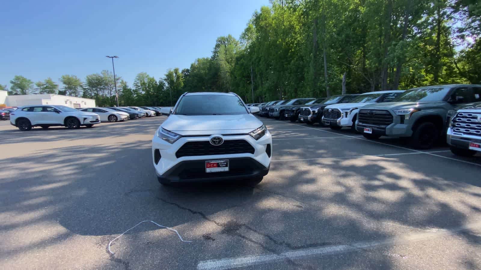 Thumbnail: 2025 Toyota RAV4 - 6