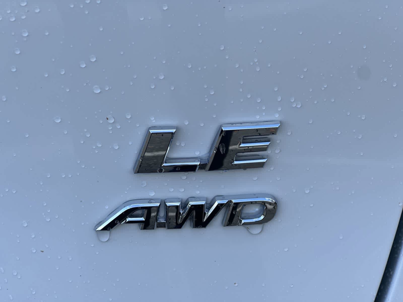 Thumbnail: 2025 Toyota RAV4 - 16