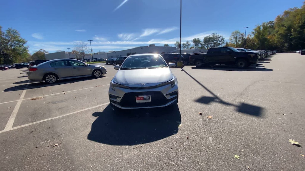 Certified 2025 Toyota Corolla SE Sedan