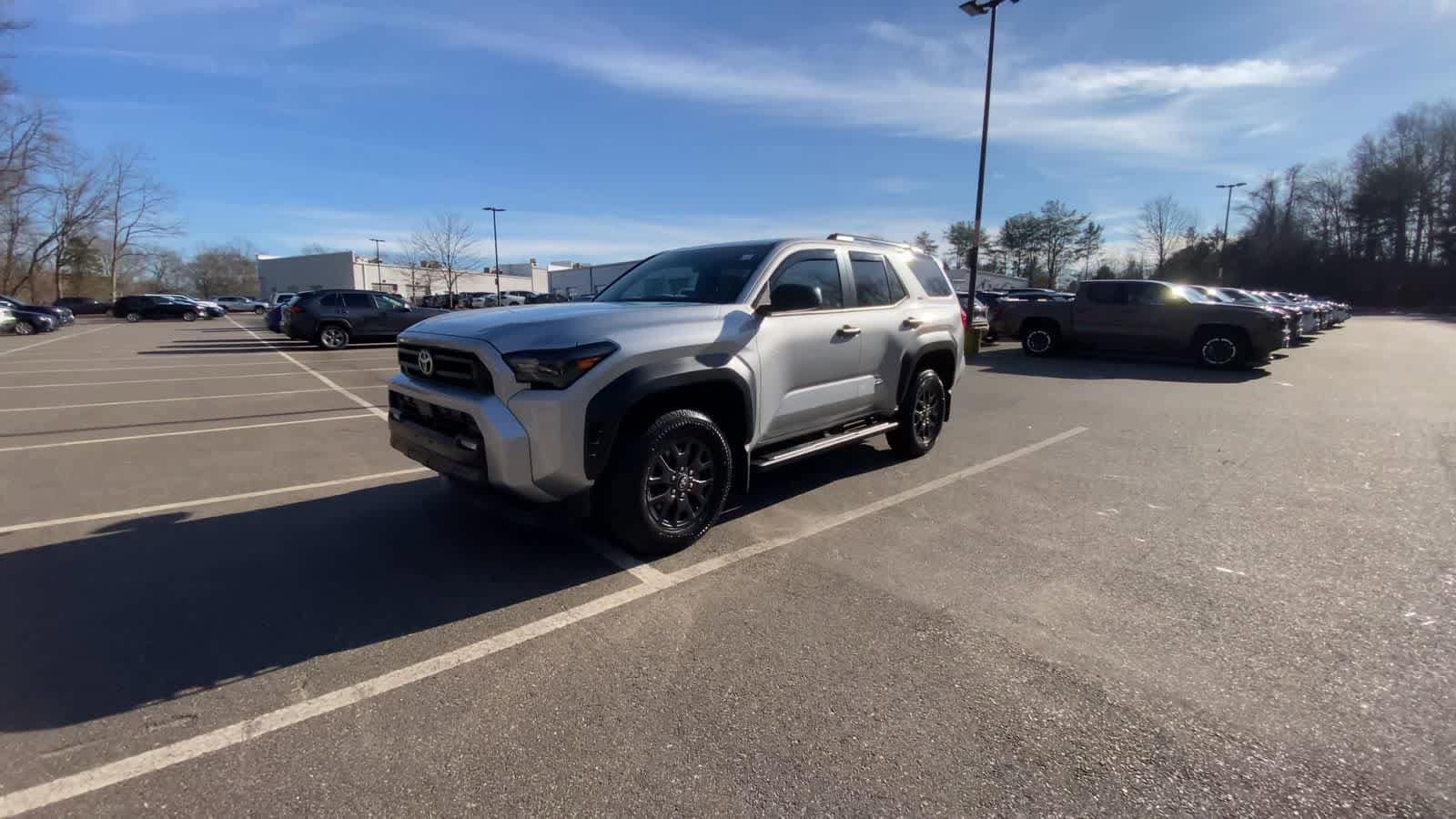 Thumbnail: 2025 Toyota 4Runner - 9