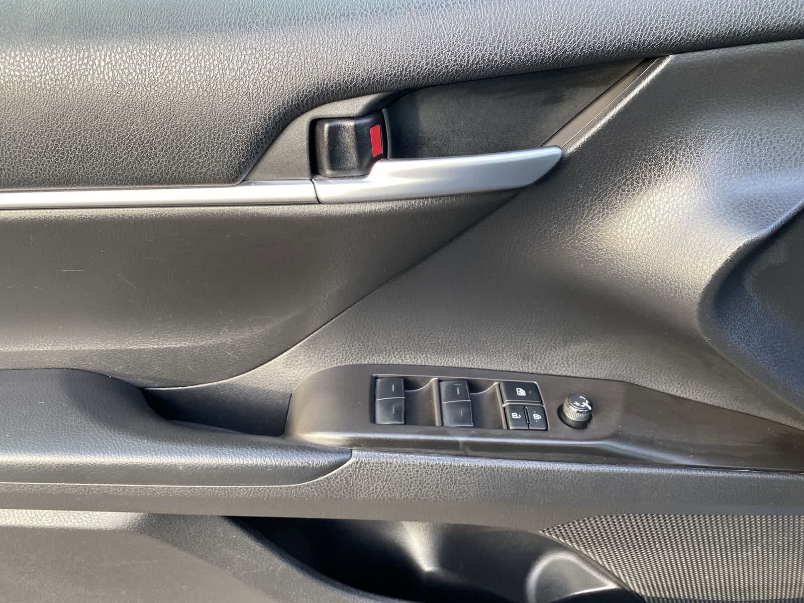 Thumbnail: 2023 Toyota Camry - 23