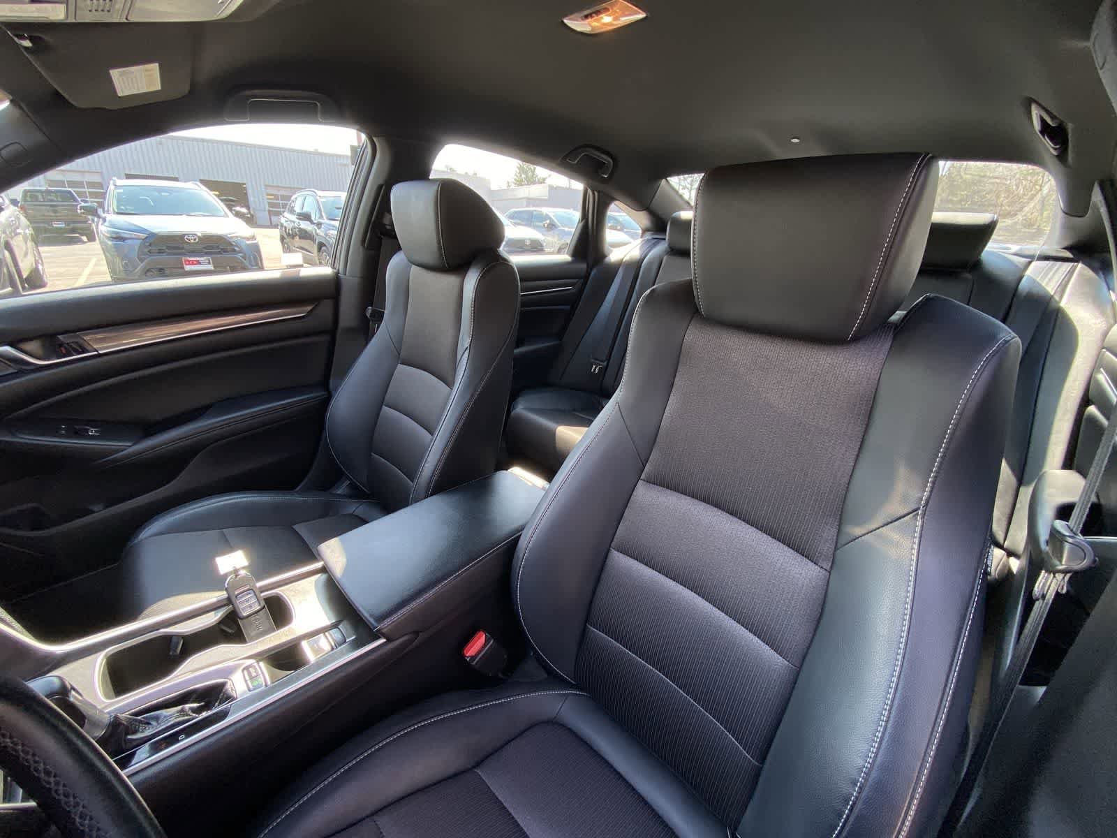 Thumbnail: 2018 Honda Accord - 17