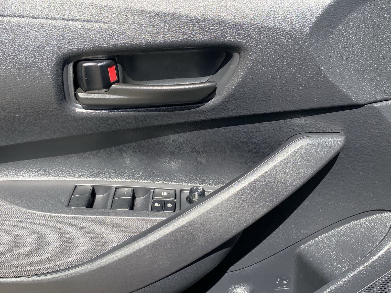 Thumbnail: 2025 Toyota Corolla - 17