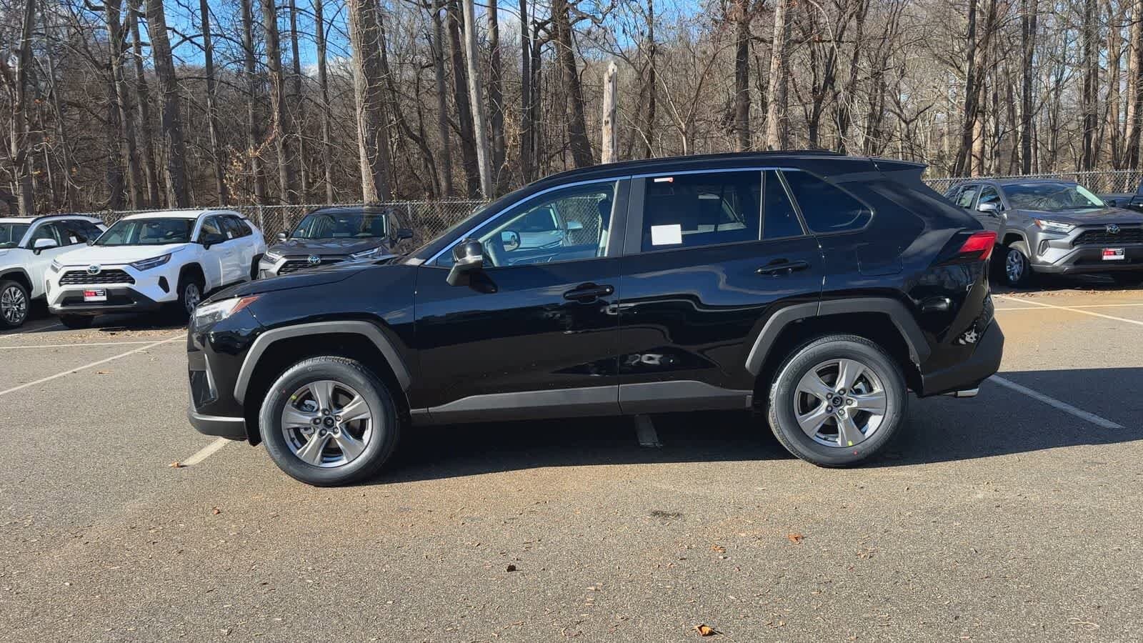 Thumbnail: 2025 Toyota RAV4 - 5