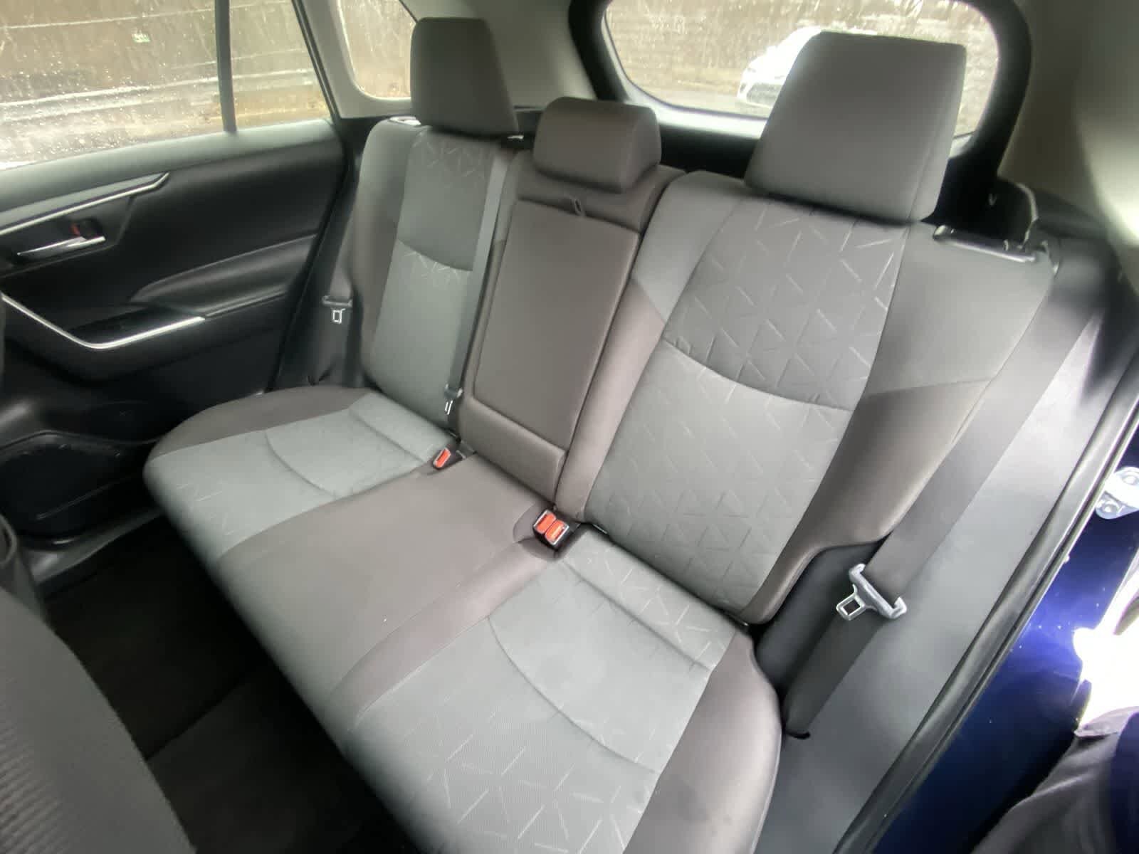 Thumbnail: 2024 Toyota RAV4 - 22