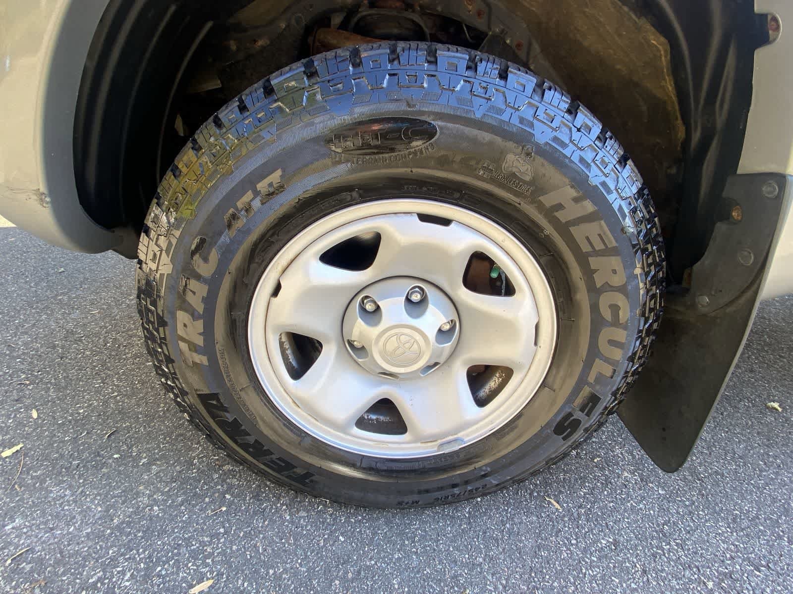 Thumbnail: 2009 Toyota Tacoma - 10
