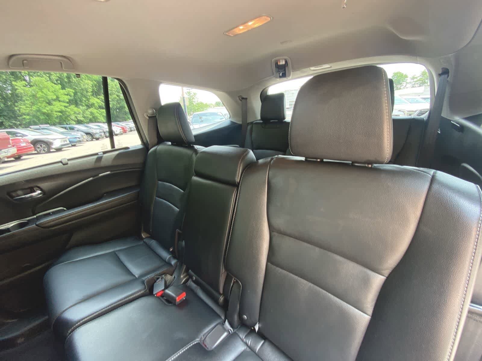 Thumbnail: 2020 Honda Pilot - 23