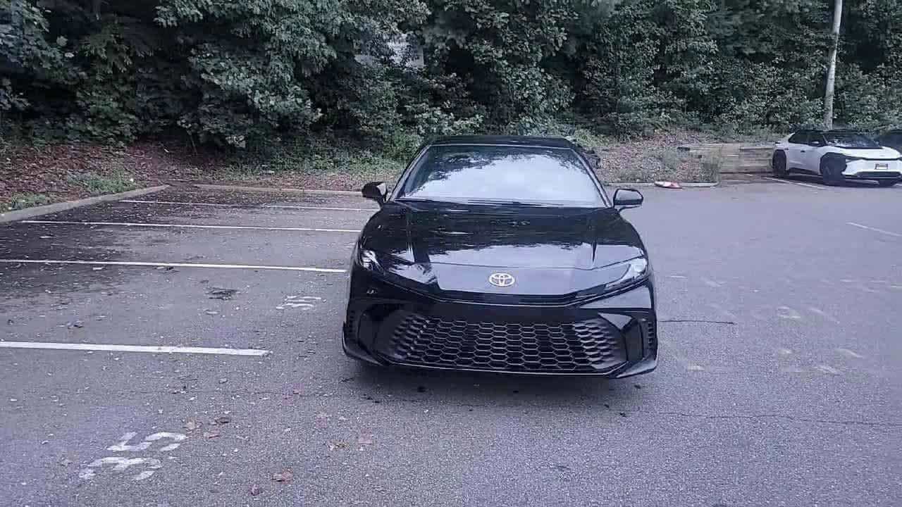Thumbnail: 2025 Toyota Camry - 3