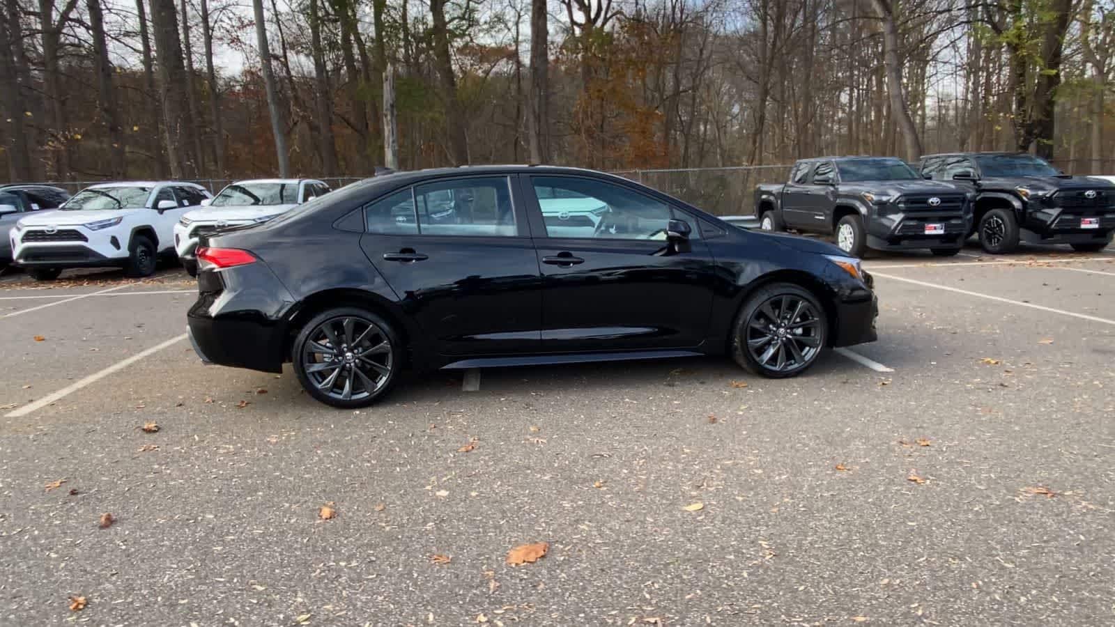 Thumbnail: 2025 Toyota Corolla - 14