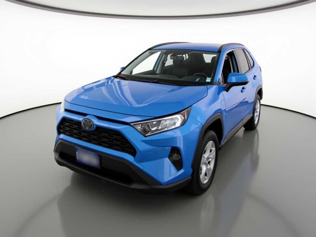 Used 2019 Toyota RAV4 XLE SUV