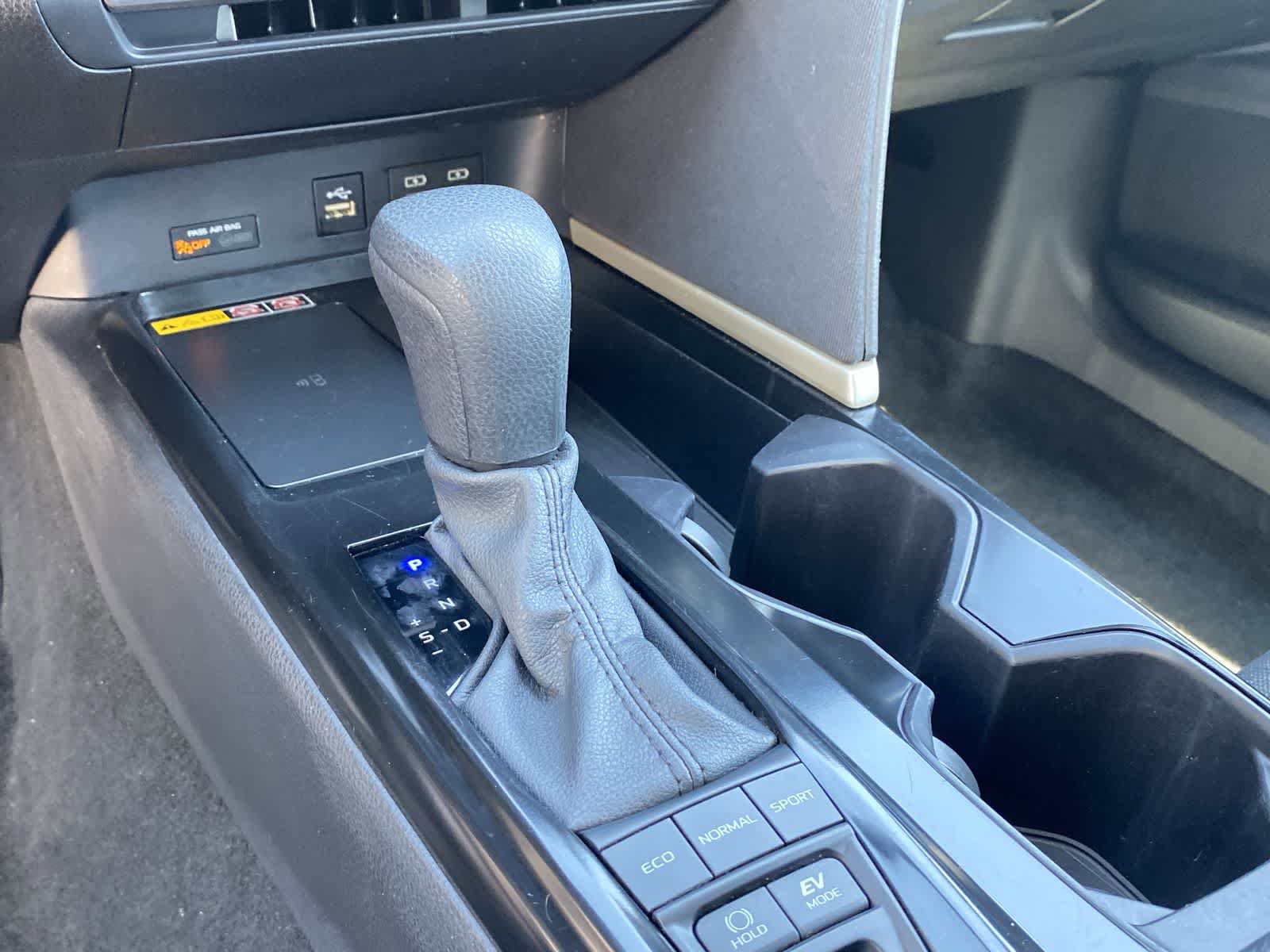 Thumbnail: 2025 Toyota Camry - 32