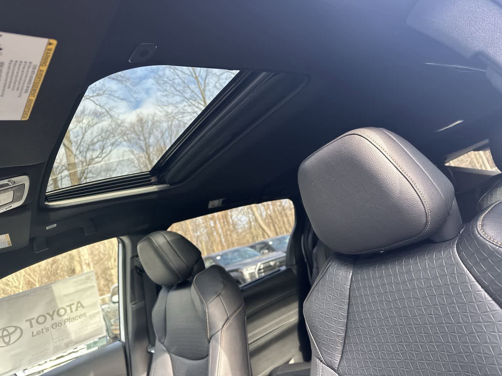 Thumbnail: 2026 Toyota Sienna - 35