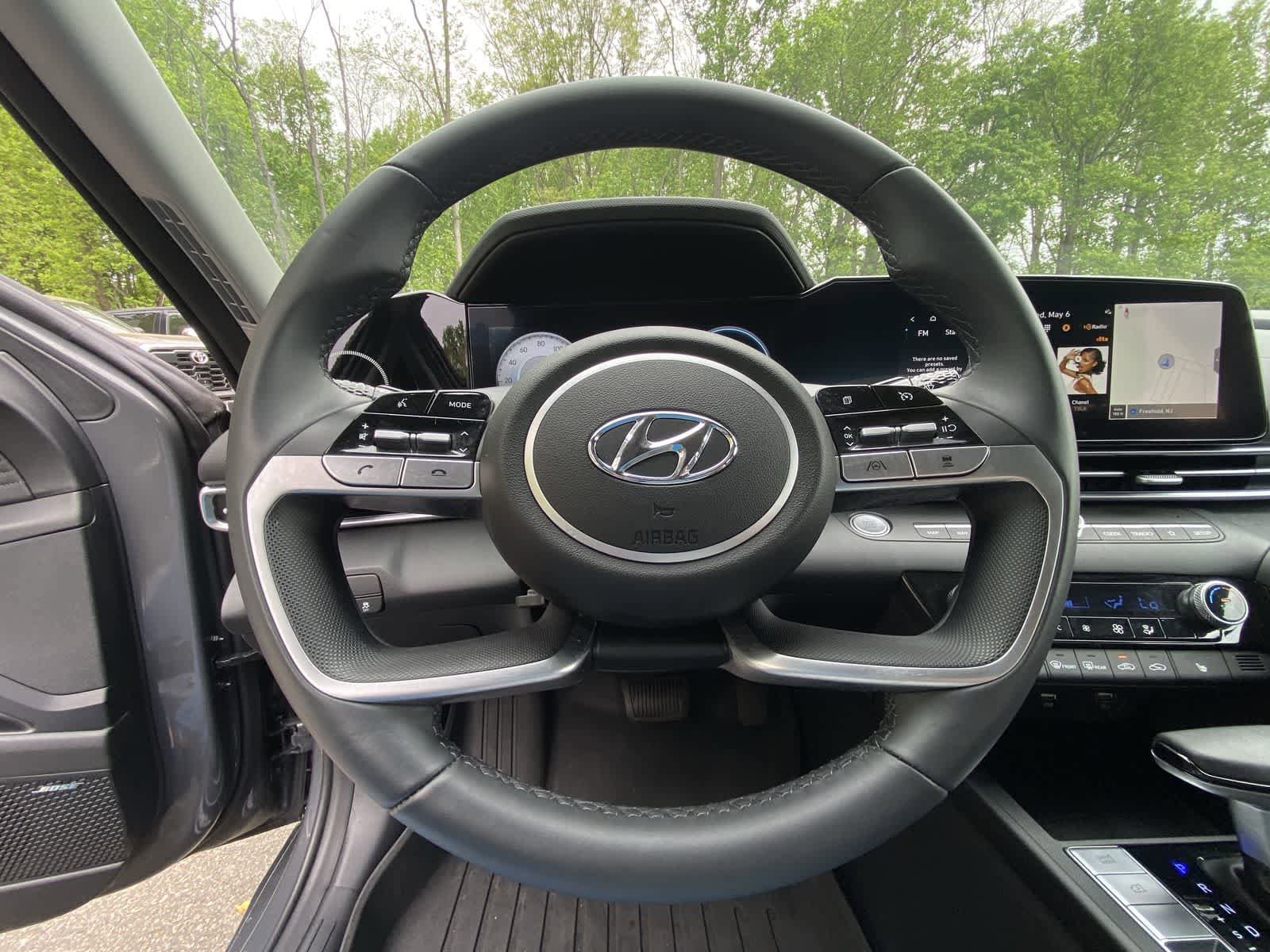 Thumbnail: 2023 Hyundai Elantra - 26