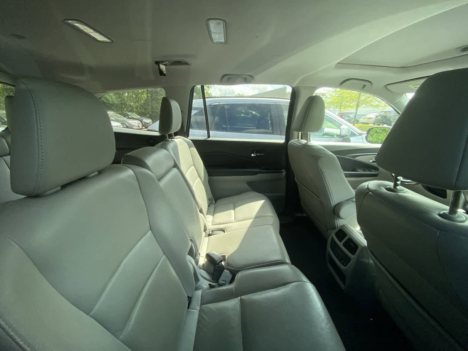 Thumbnail: 2016 Honda Pilot - 6
