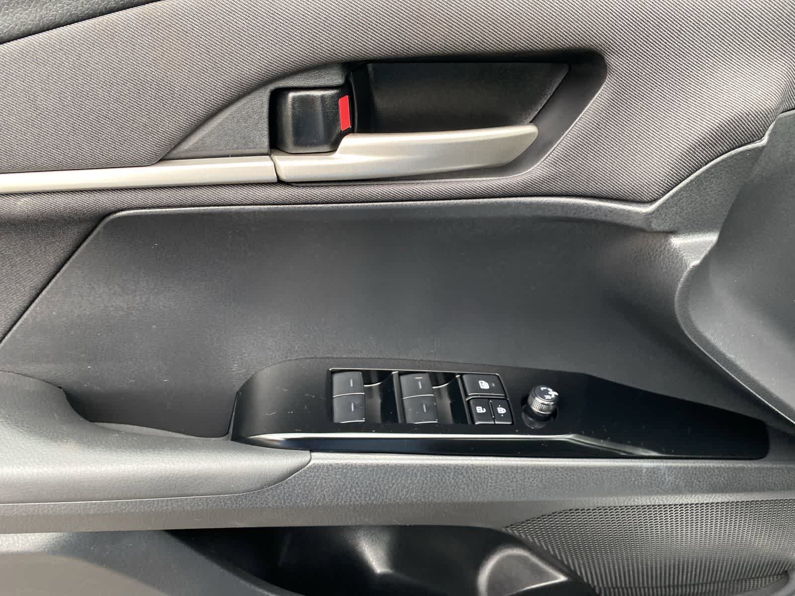 Thumbnail: 2025 Toyota Camry - 20