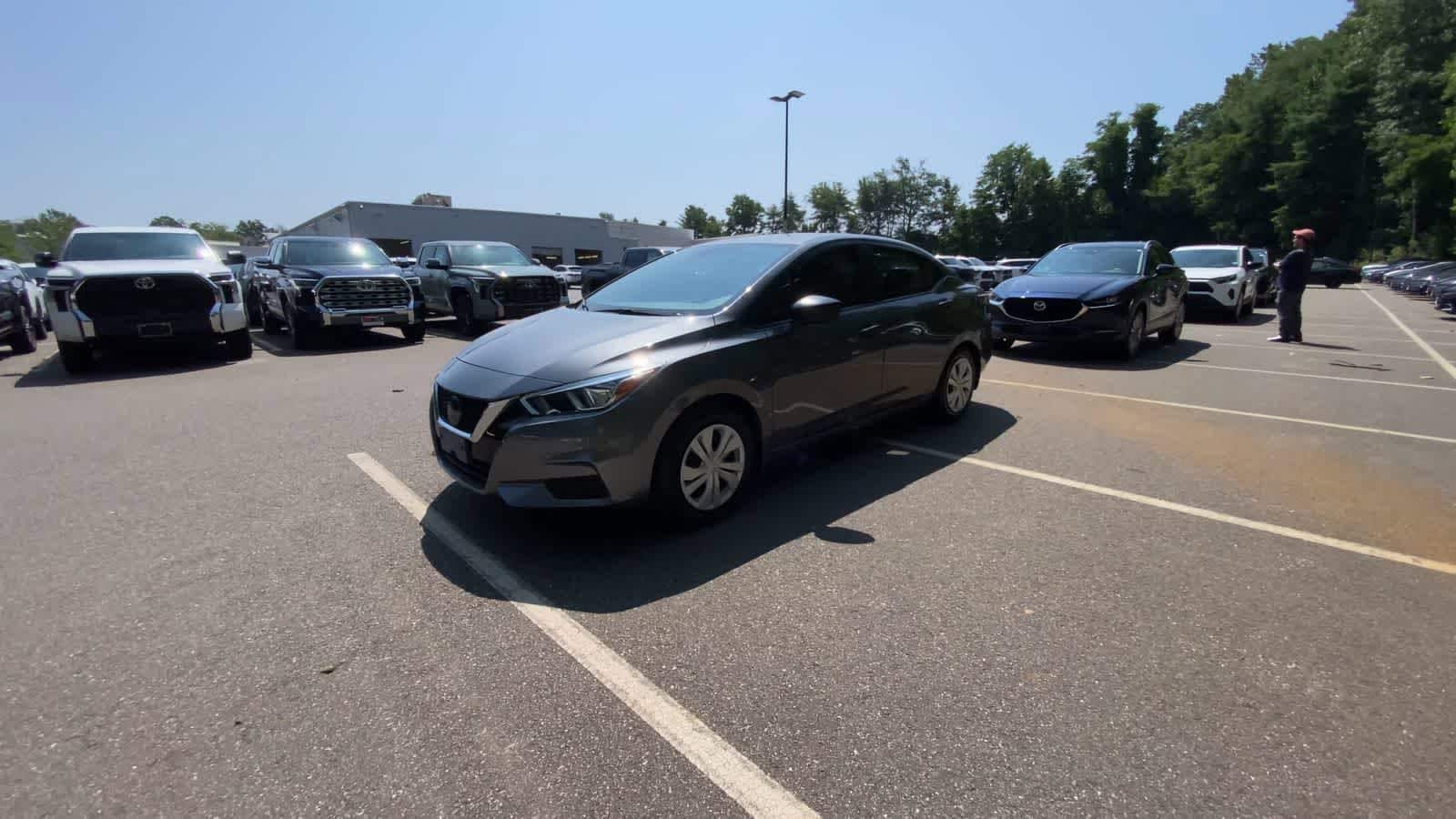 Thumbnail: 2020 Nissan Versa - 4