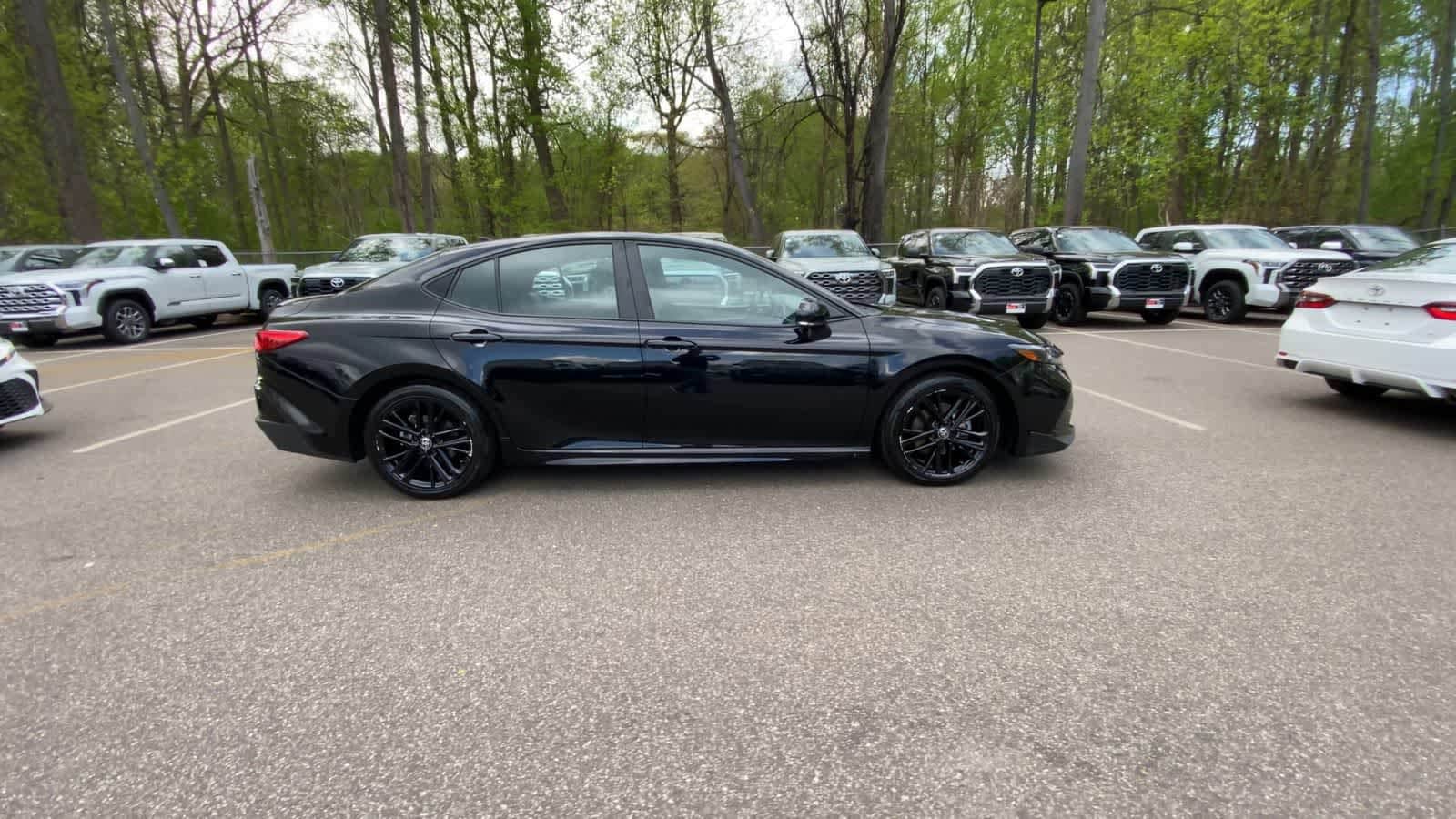 Thumbnail: 2025 Toyota Camry - 14