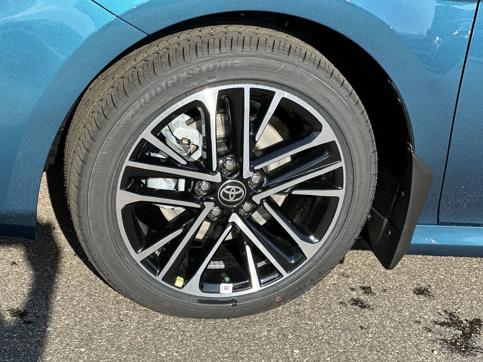 Thumbnail: 2026 Toyota Camry - 10