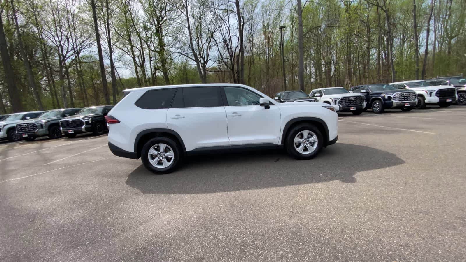 Thumbnail: 2025 Toyota Grand Highlander - 13