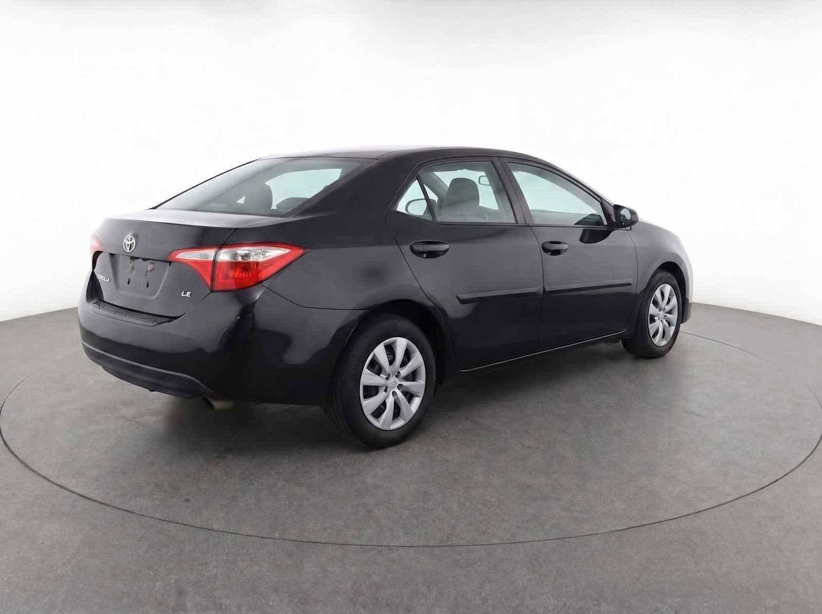 Thumbnail: 2016 Toyota Corolla - 5