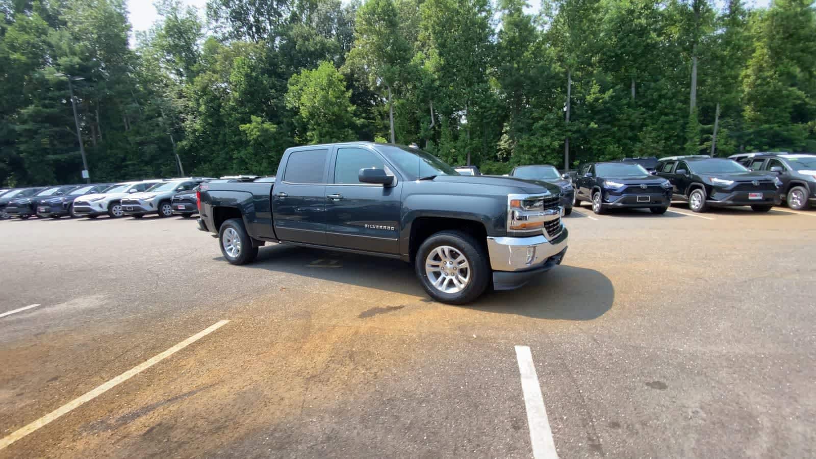 Thumbnail: 2018 Chevrolet Silverado 1500 - 2