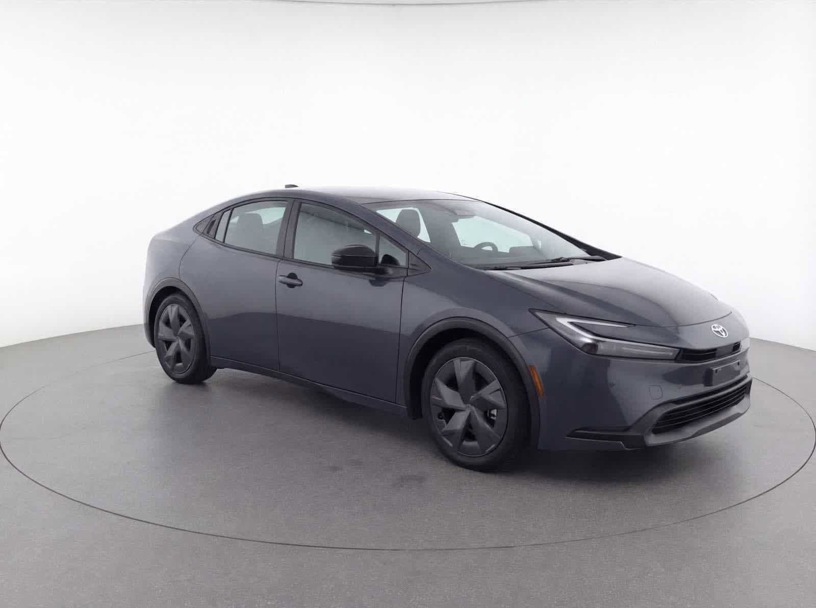 Thumbnail: 2025 Toyota Prius - 3