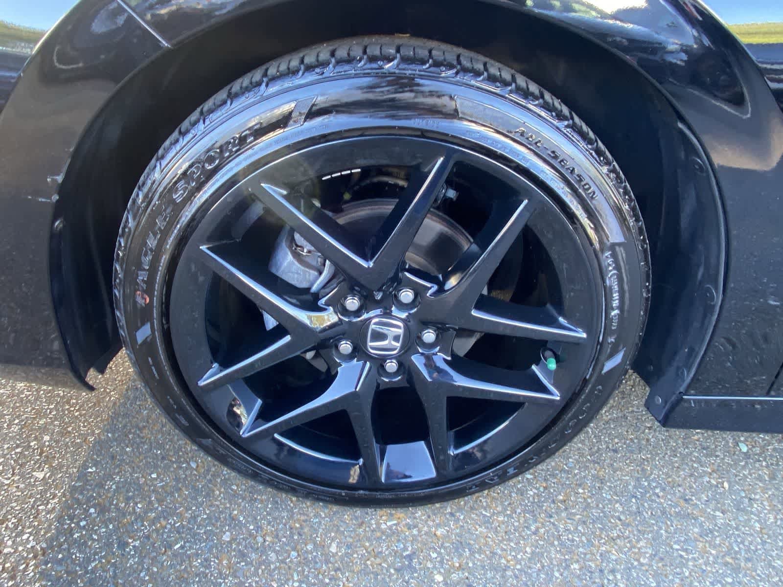 Thumbnail: 2024 Honda Civic - 11