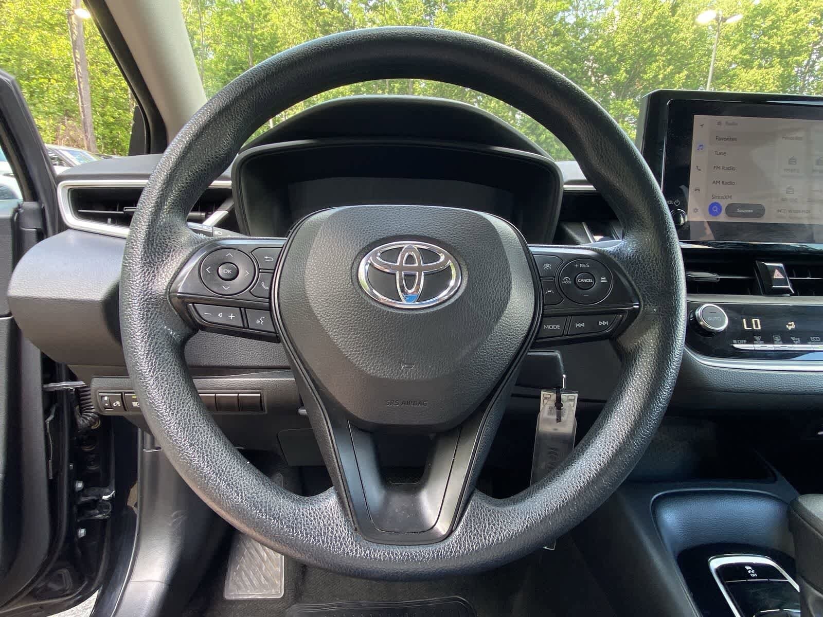 Thumbnail: 2023 Toyota Corolla - 25