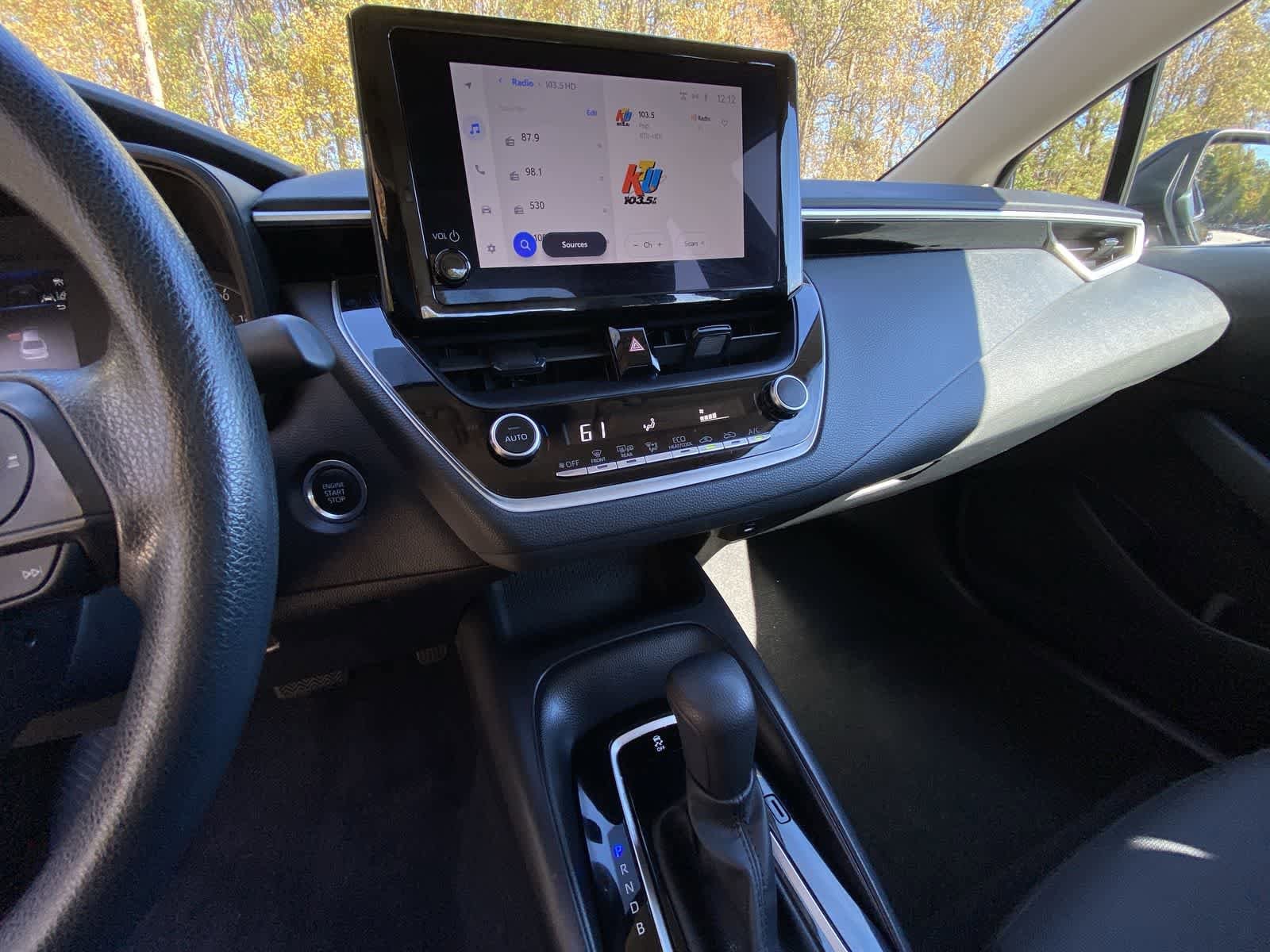 Thumbnail: 2023 Toyota Corolla - 19