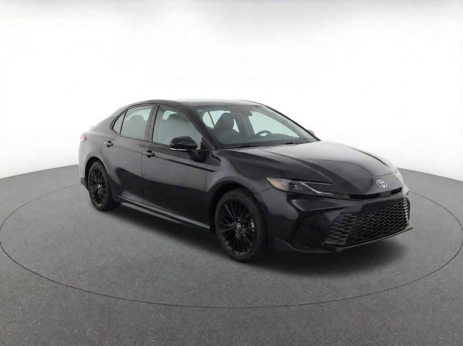 Thumbnail: 2025 Toyota Camry - 3