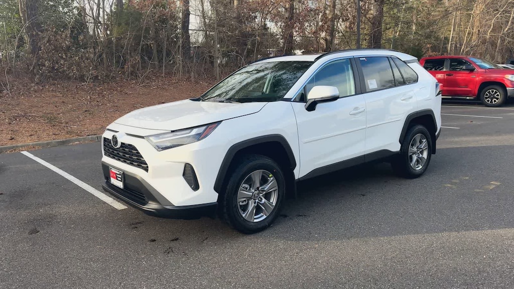 New 2025 Toyota RAV4 XLE SUV