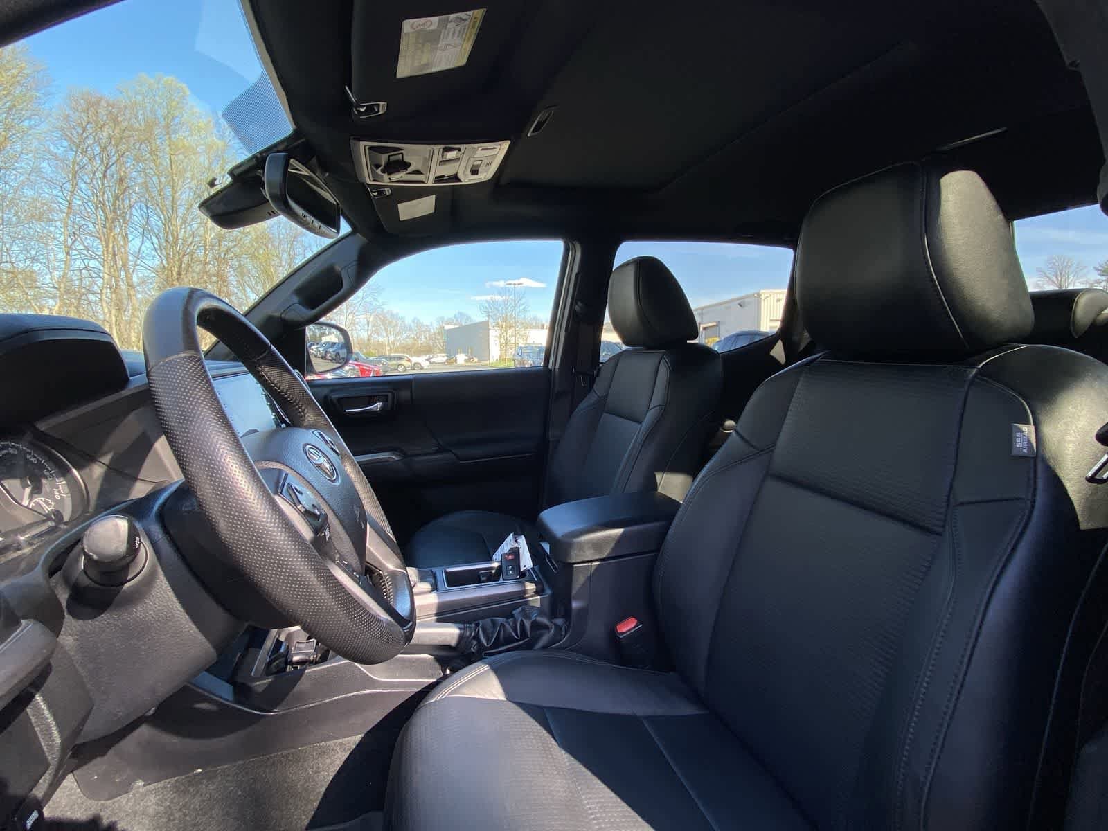 Thumbnail: 2021 Toyota Tacoma - 21