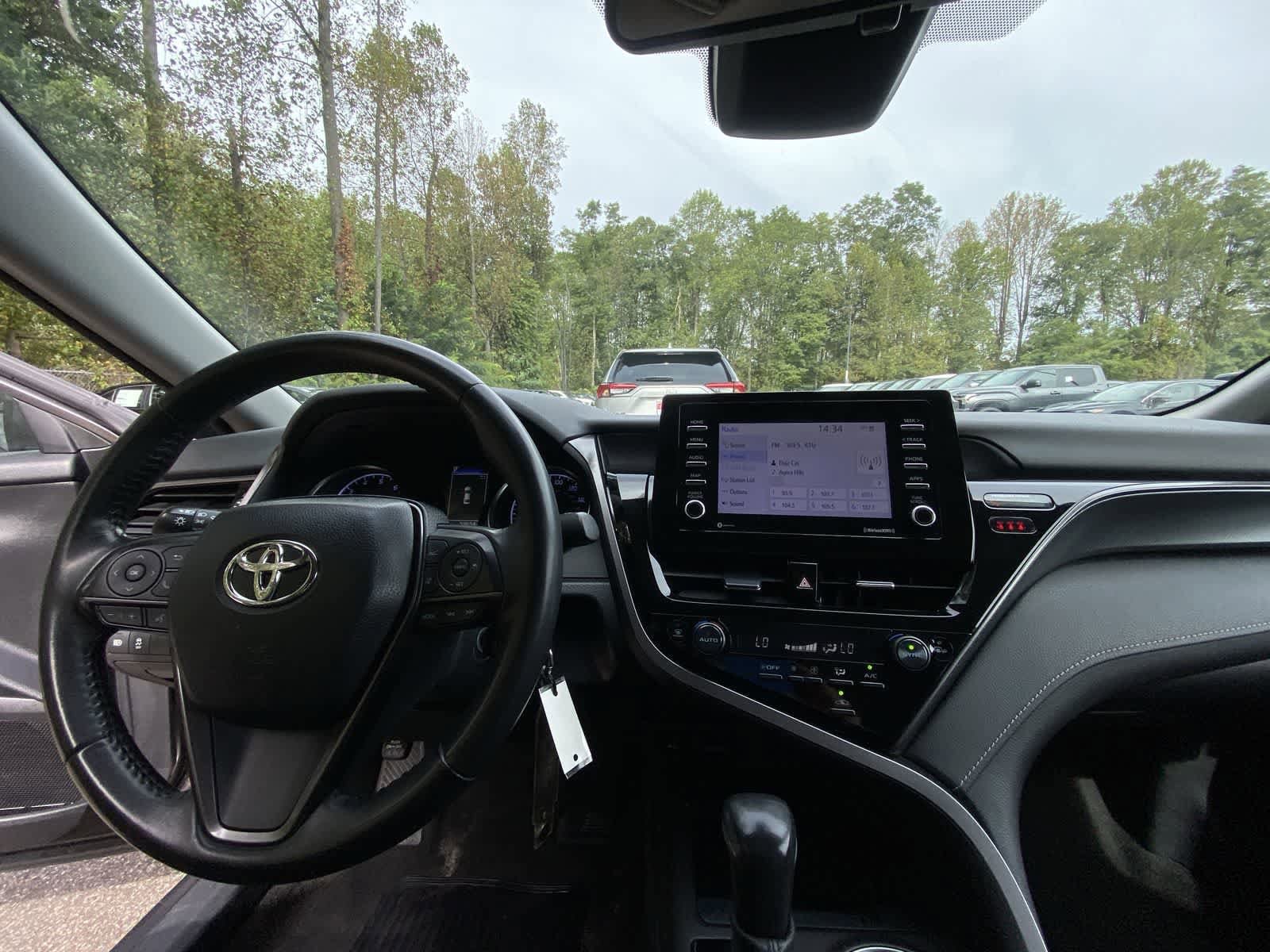 Thumbnail: 2023 Toyota Camry - 18