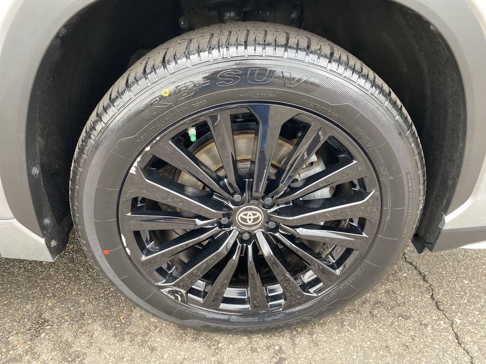 Thumbnail: 2025 Toyota Highlander - 14