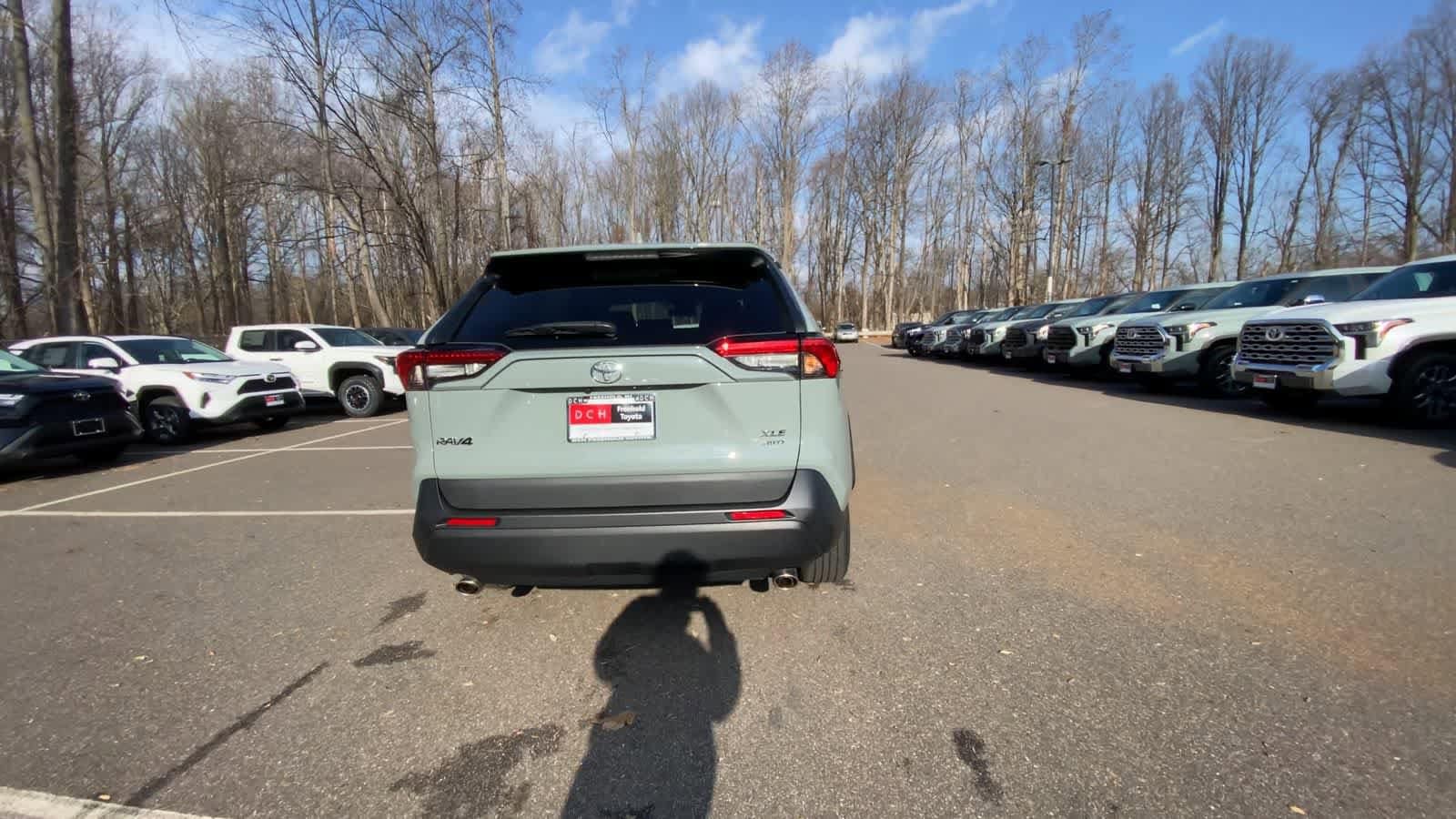 Thumbnail: 2021 Toyota RAV4 - 7