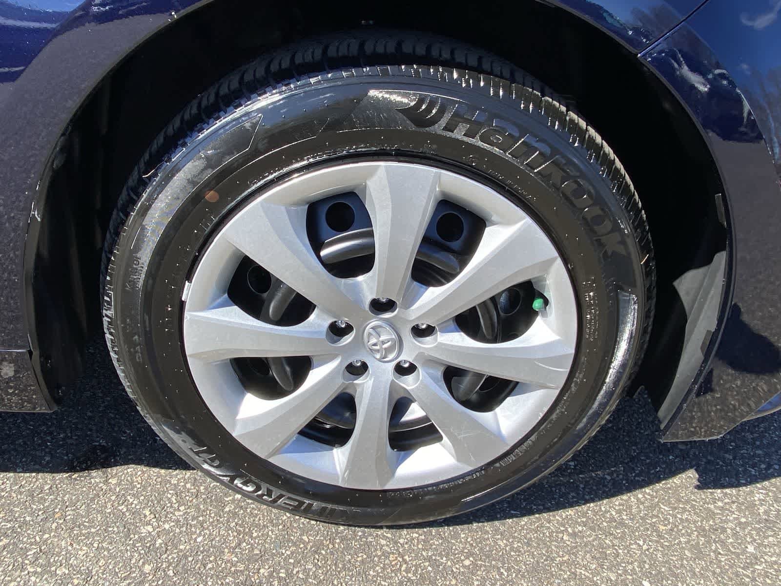 Thumbnail: 2025 Toyota Corolla - 17